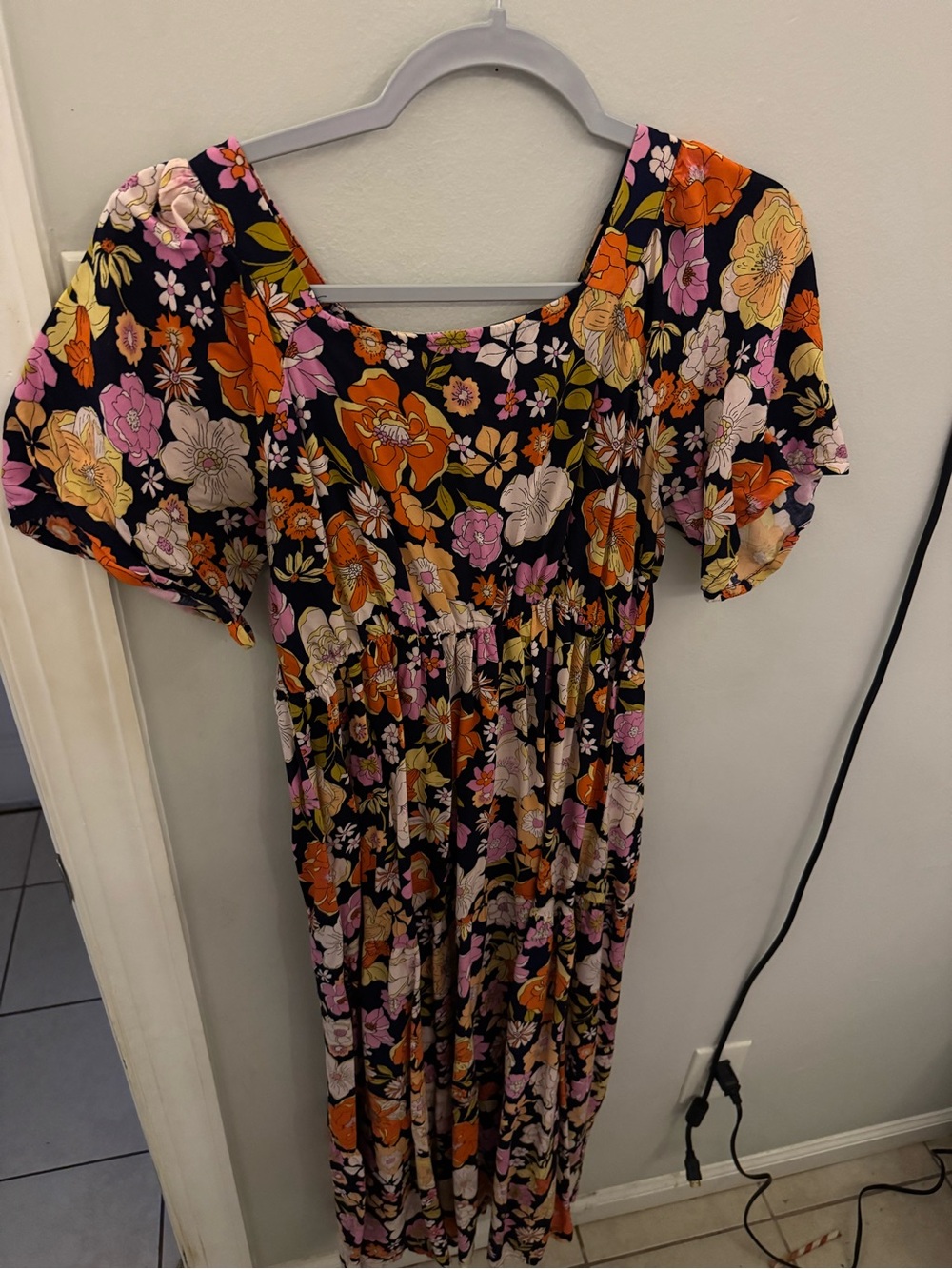 Floral Black Maxi Dress with Puff Sleeves